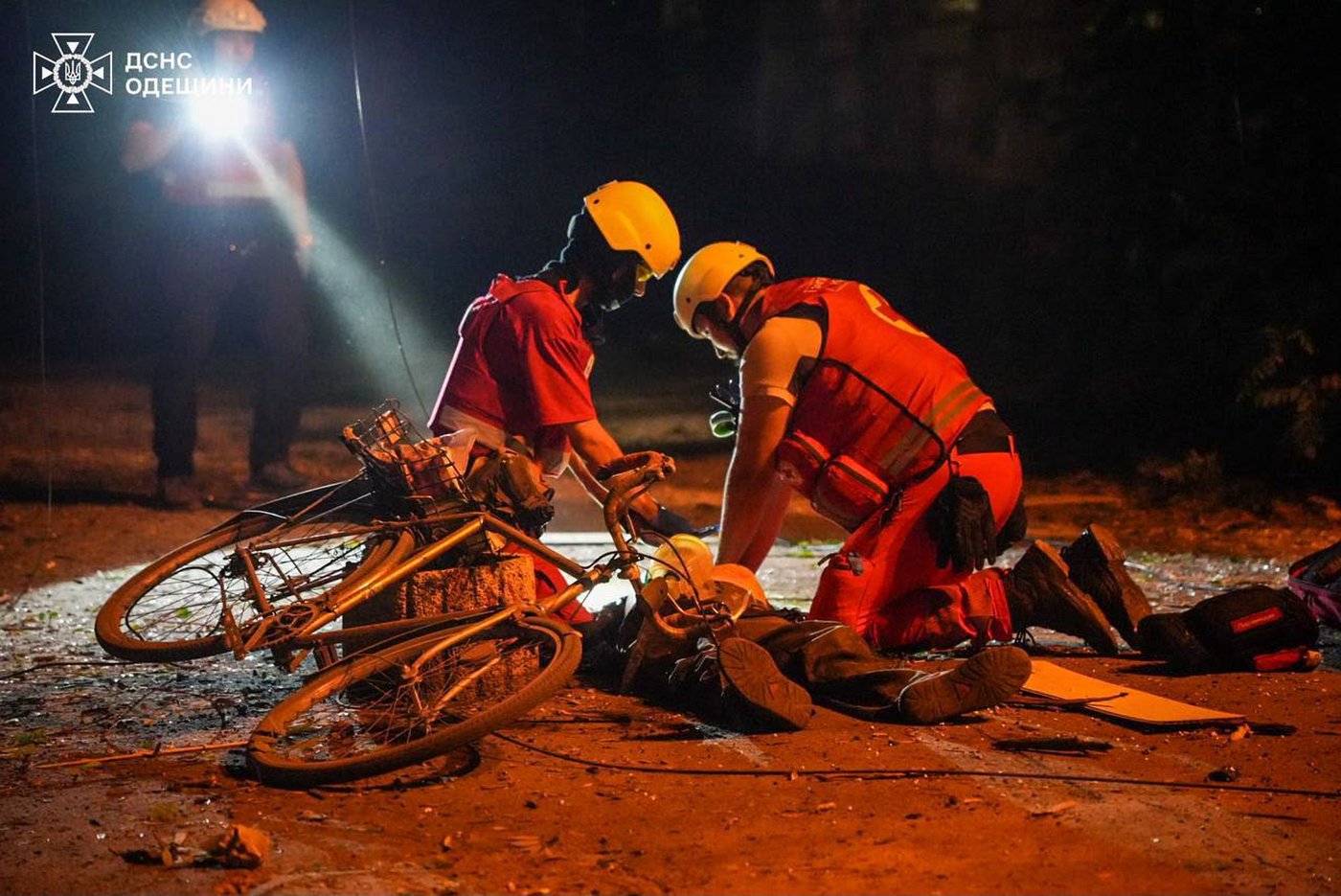 Russian strikes kill 4 in Ukraine as Zelenskyy's defense shake-up sparks anger | iNFOnews.ca