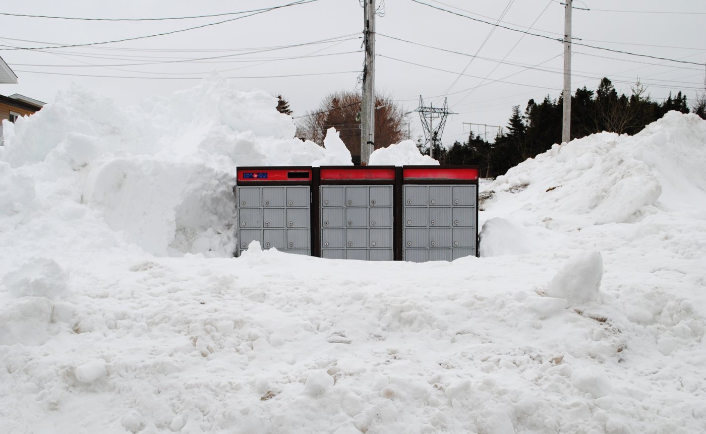 'Old guy with a ruler' keeping Newfoundland informed through record-breaking snowfall | iNFOnews.ca