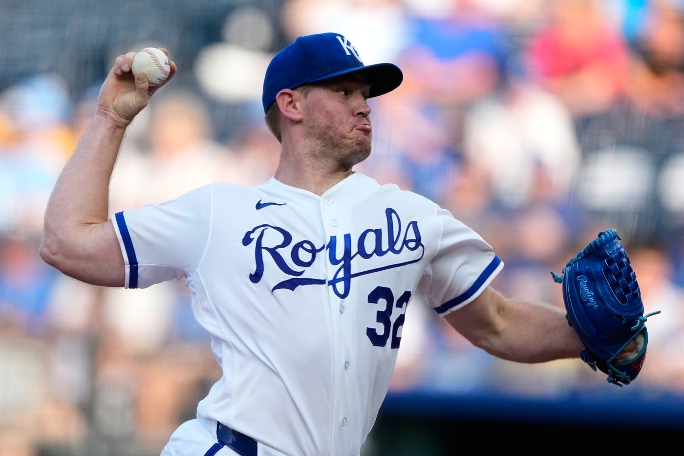 Mullins' 2-run homer, Seymour's sharp outing lift Rays to 8th straight win, 5-2 over Royals | iNFOnews.ca