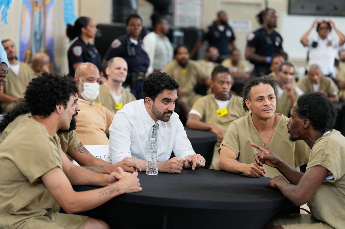 NYC’s Rikers Island jail hosts World Cup watch party for inmates | iNFOnews.ca