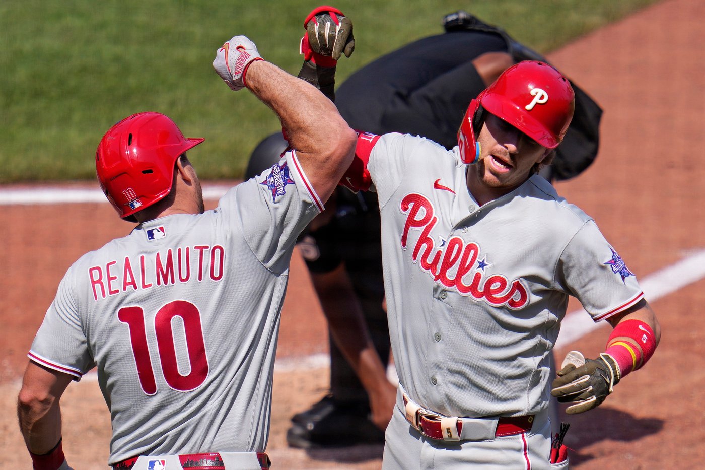 Bryce Harper hits a home run off Paul Skenes and Phillies beat Pirates 6-0 | iNFOnews.ca
