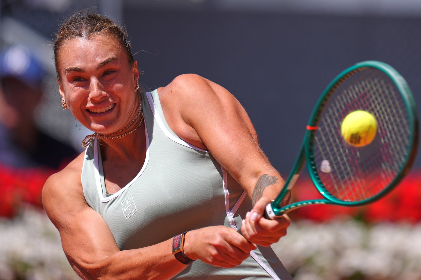 Sabalenka avoids Madrid Open virus scare and Osaka upset. Gauff and Rybakina lose | iNFOnews.ca