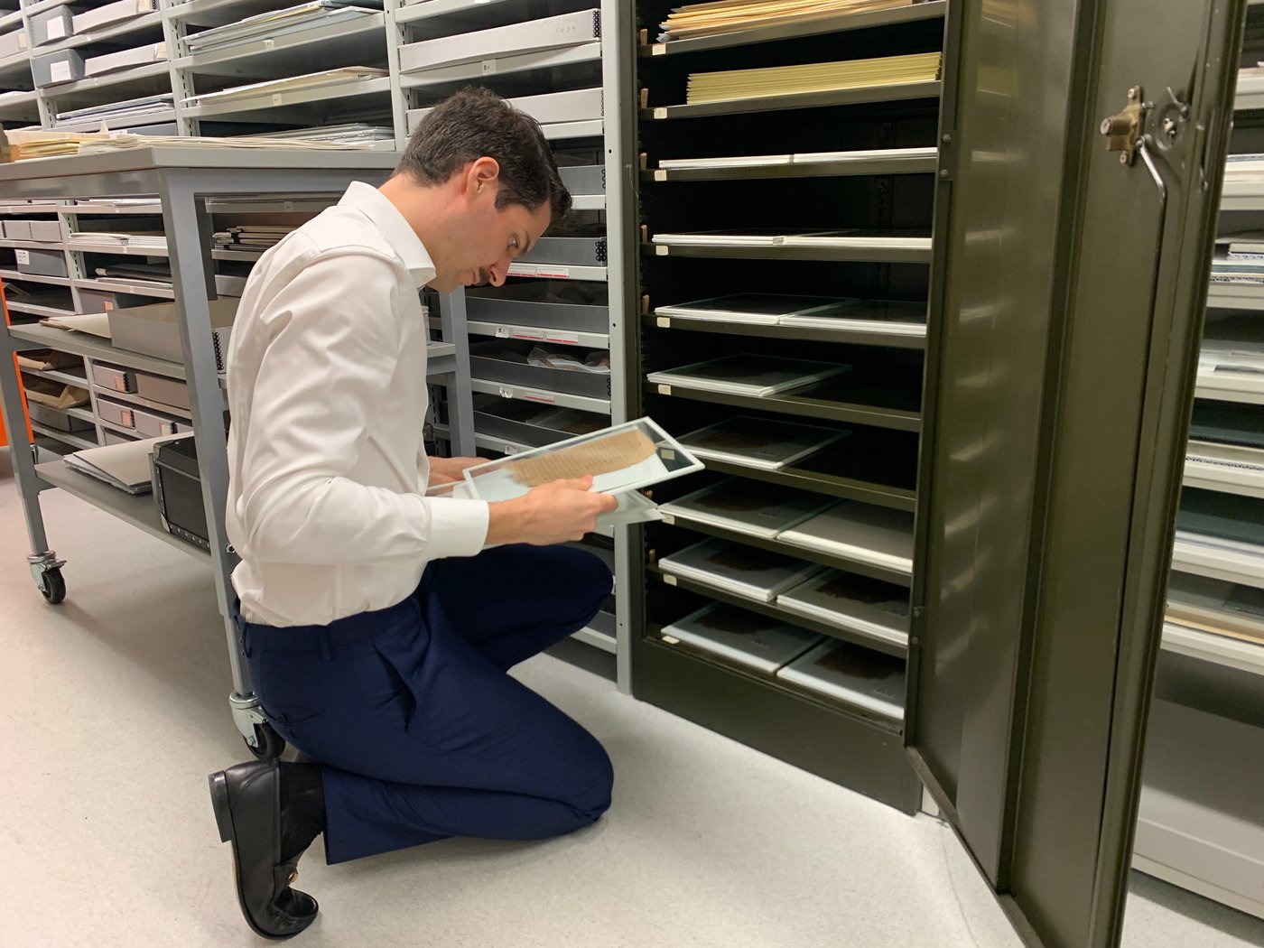 Inside one of the world's few crash courses in conserving and caring for ancient papyrus manuscripts | iNFOnews.ca Inside one of the world's few crash courses in conserving and caring for ancient papyrus manuscripts | iNFOnews.ca