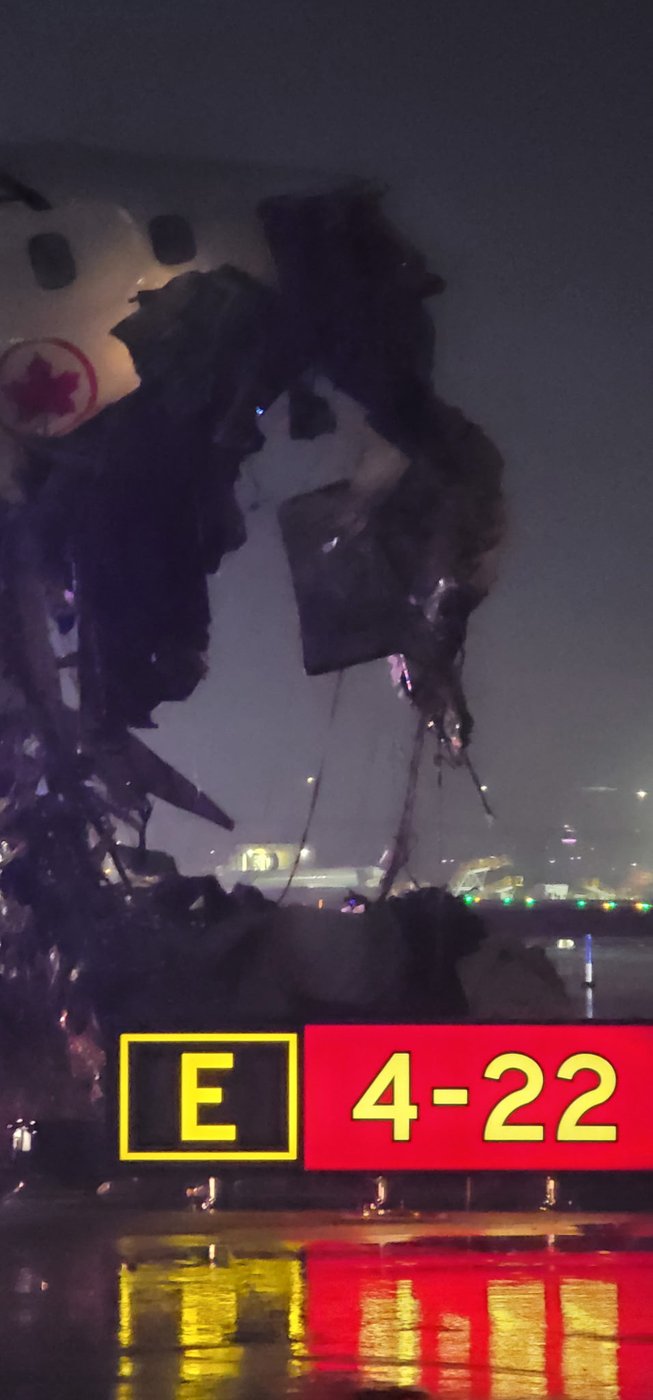 'Stop truck 1. Stop.' Air Canada pilots killed in collision at LaGuardia airport | iNFOnews.ca