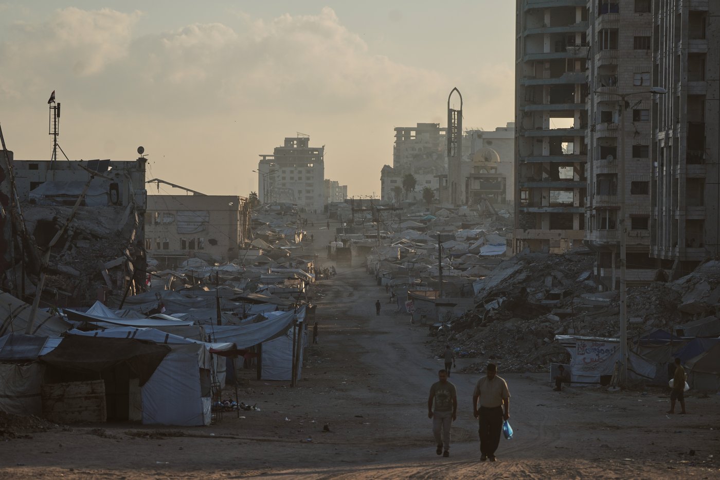 Gaza faces uncertain future as Palestinians and Israelis mark 1,000 days of war | iNFOnews.ca Gaza faces uncertain future as Palestinians and Israelis mark 1,000 days of war | iNFOnews.ca