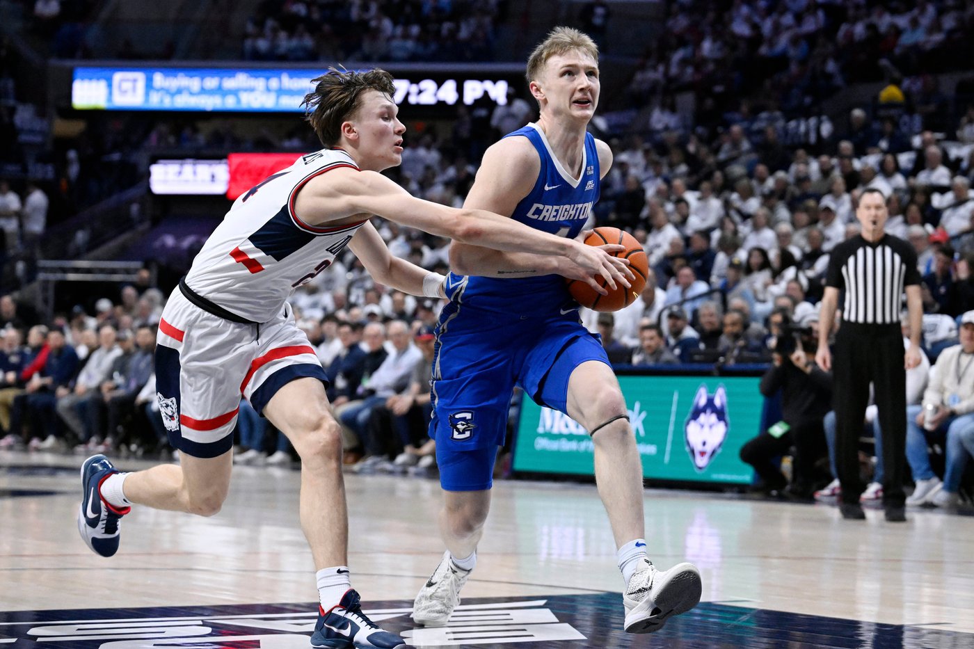 Dix stars in Creighton's win over No. 5 UConn 2 weeks after his mother's death | iNFOnews.ca Dix stars in Creighton's win over No. 5 UConn 2 weeks after his mother's death | iNFOnews.ca