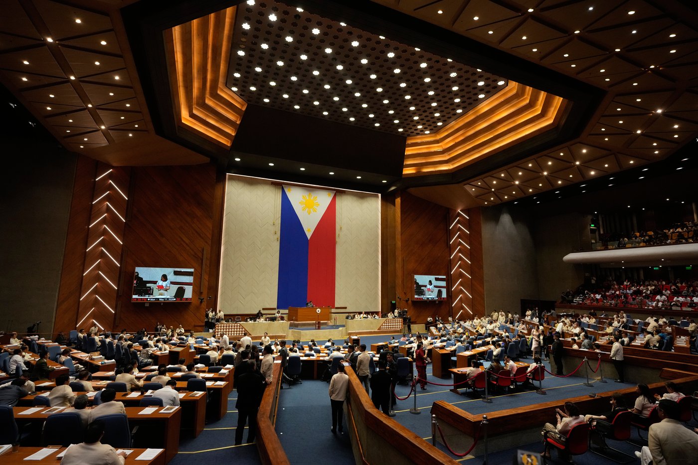 Philippine vice president impeached by lawmakers over suspected wealth and threats | iNFOnews.ca