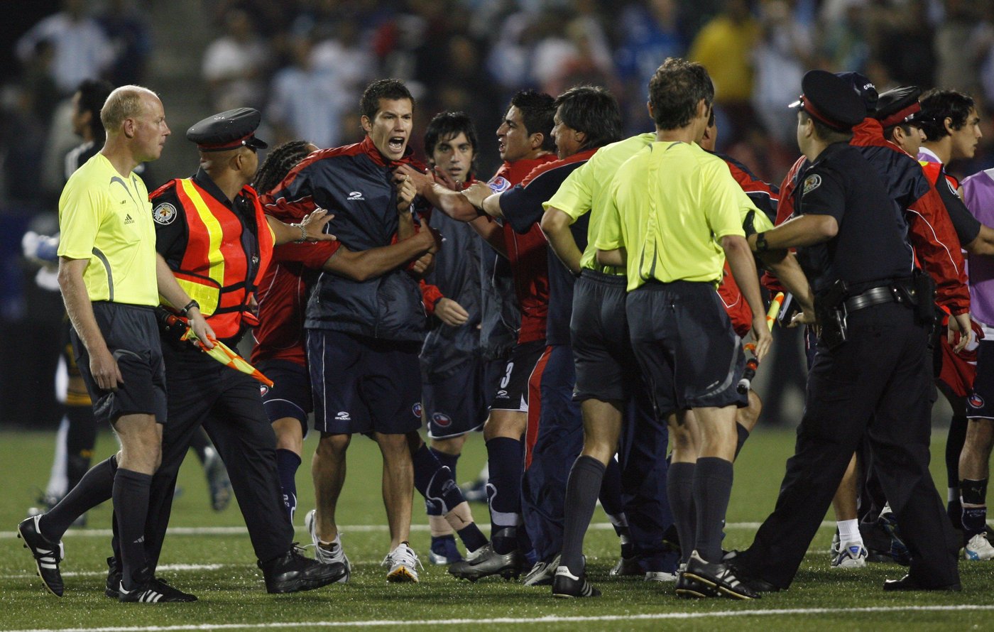 'Fists flying everywhere': A look back at the U20 World Cup ruckus in Toronto in 2007 | iNFOnews.ca