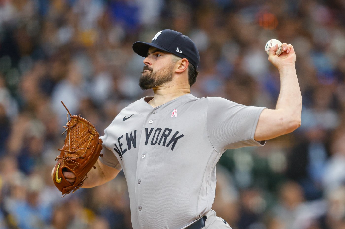 Yankees' Carlos Rodón shows good velocity but struggles with control in his season debut | iNFOnews.ca
