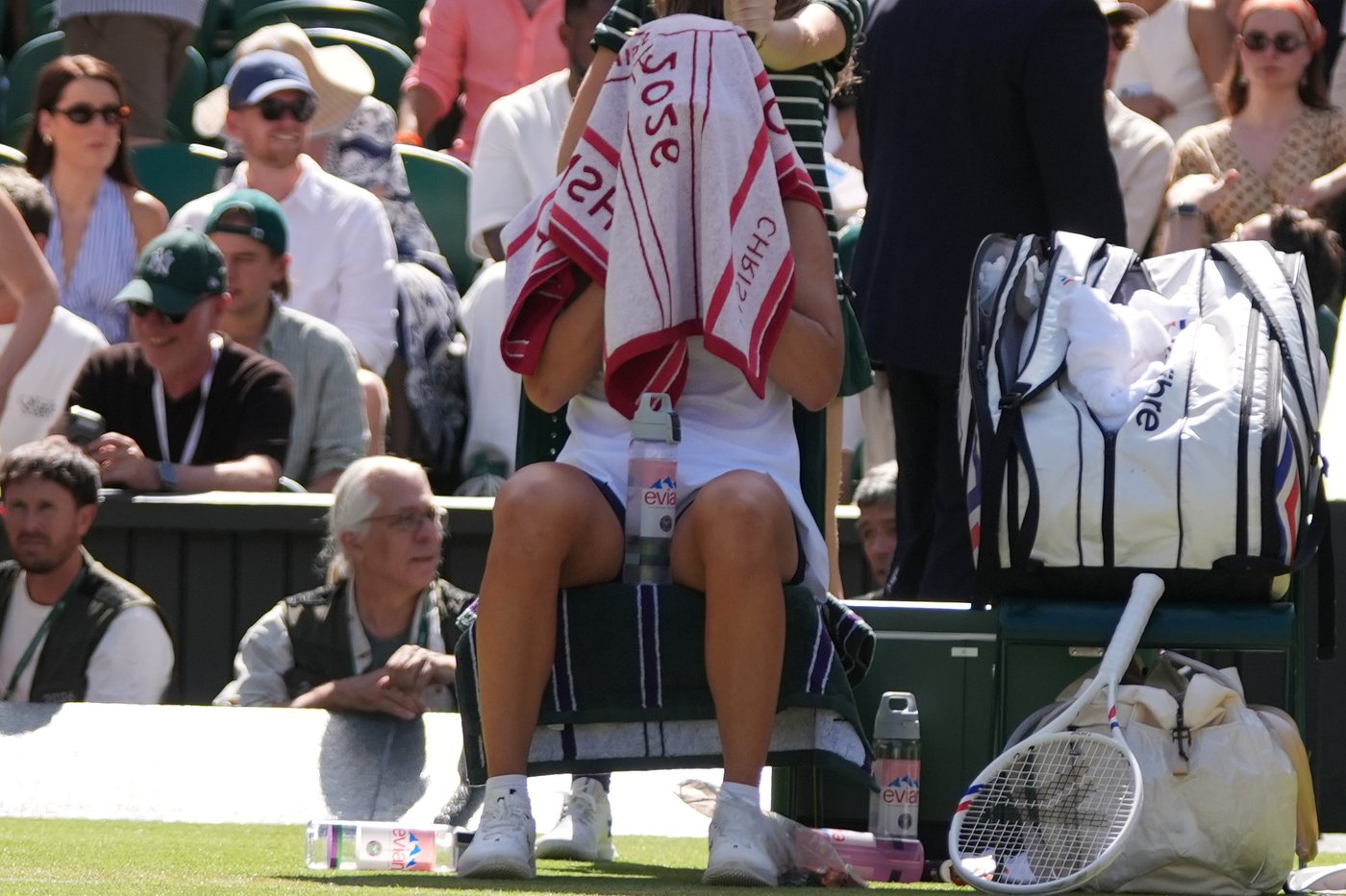 Eala upsets Wimbledon champion Swiatek in historic win for Philippines, No. 2 seed Rybakina also out | iNFOnews.ca Eala upsets Wimbledon champion Swiatek in historic win for Philippines, No. 2 seed Rybakina also out | iNFOnews.ca