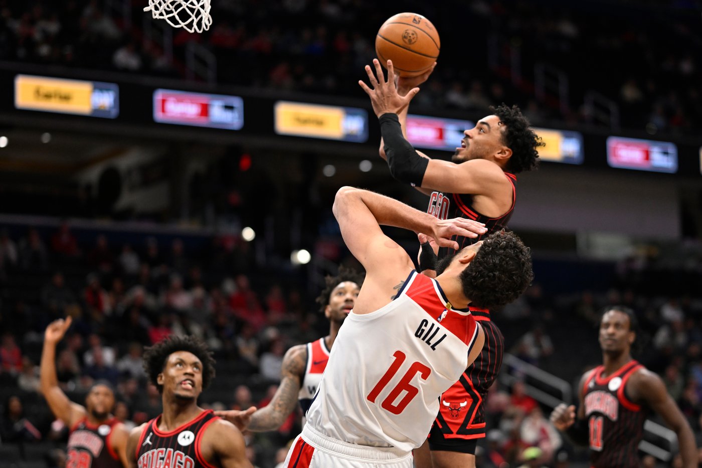 Bulls end 7-game skid in first game since front-office shake-up, pounding NBA-worst Wizards 129-98 | iNFOnews.ca