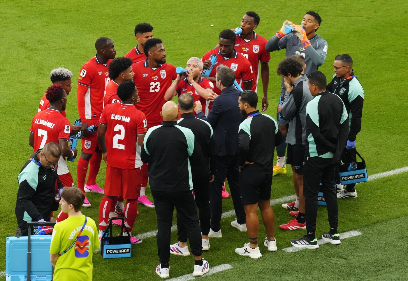 'It didn't help': World Cup participants talk hydration breaks | iNFOnews.ca 'It didn't help': World Cup participants talk hydration breaks | iNFOnews.ca