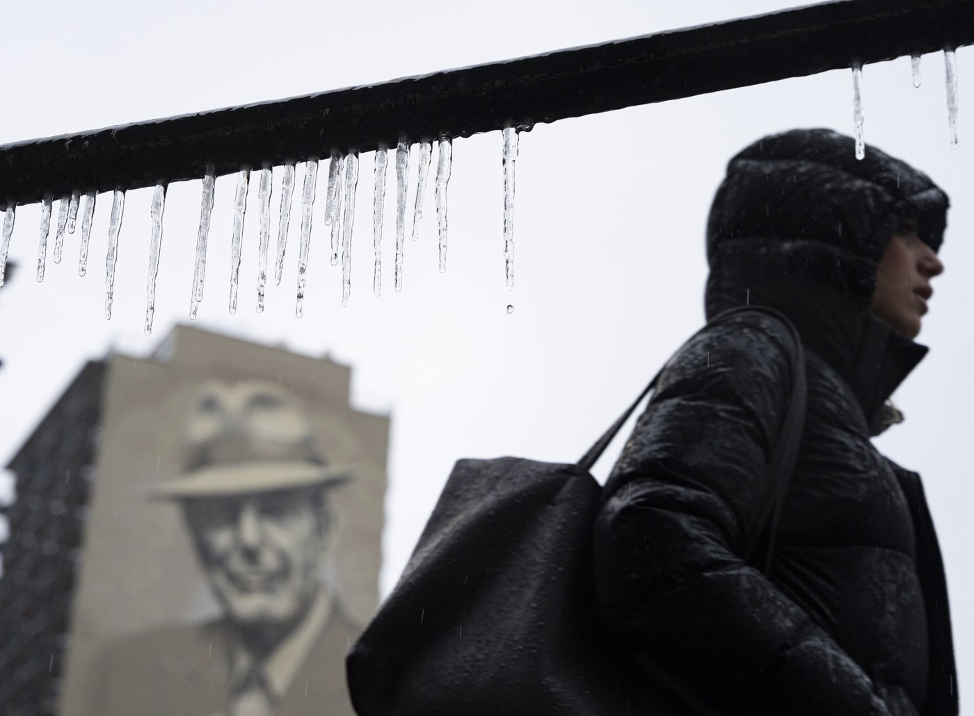 Winter storm brings freezing rain, heavy snow into Ontario and Quebec | iNFOnews.ca