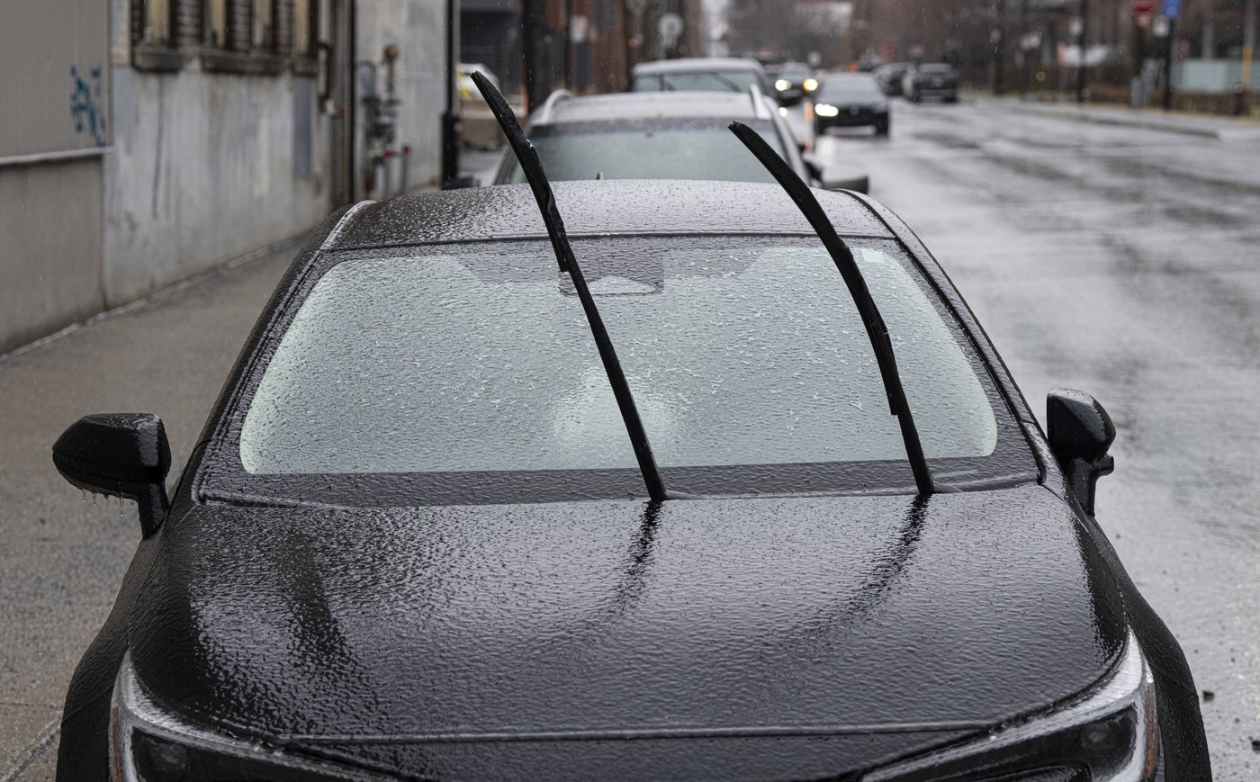 Winter storm brings freezing rain, heavy snow into Ontario and Quebec | iNFOnews.ca