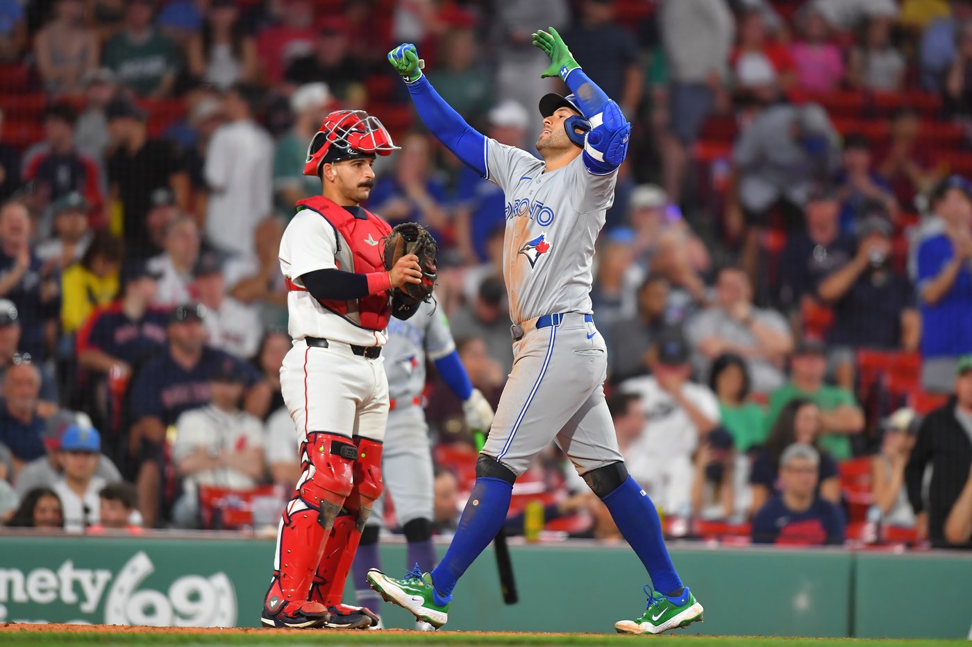 Blue Jays back Cease with 3 homers in 6-1 victory over Red Sox | iNFOnews.ca
