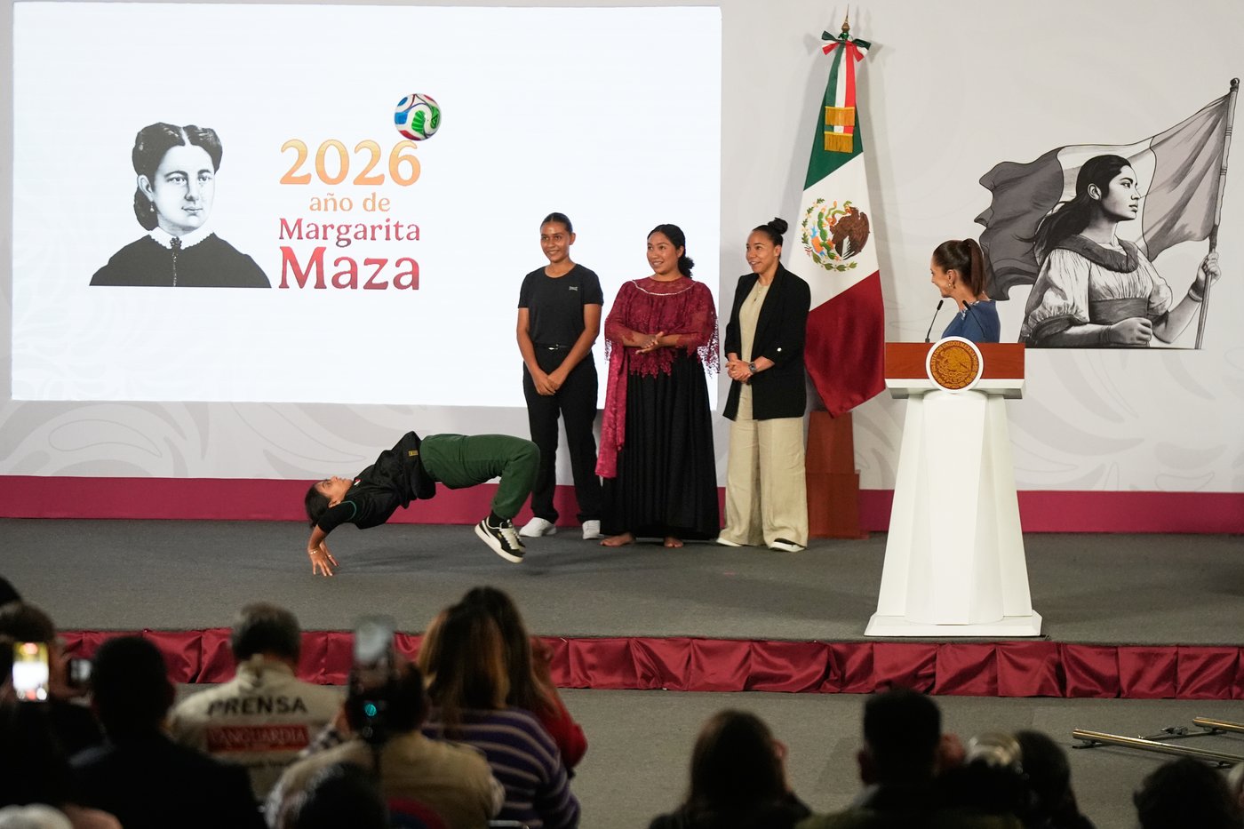 Mexico president Sheinbaum gifts her World Cup ticket to Indigenous athlete | iNFOnews.ca