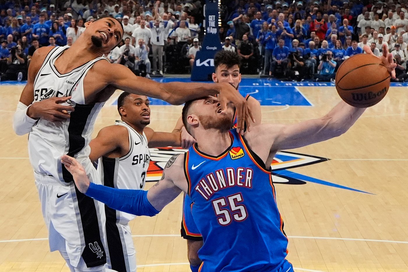 West finals shift to San Antonio, while Spurs and Thunder deal with multiple injury concerns | iNFOnews.ca West finals shift to San Antonio, while Spurs and Thunder deal with multiple injury concerns | iNFOnews.ca