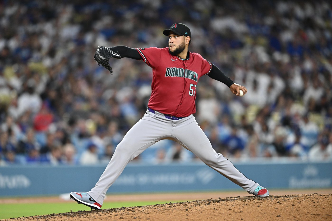 Diamondbacks shake off Ohtani's leadoff homer to rout the Dodgers 9-3 | iNFOnews.ca