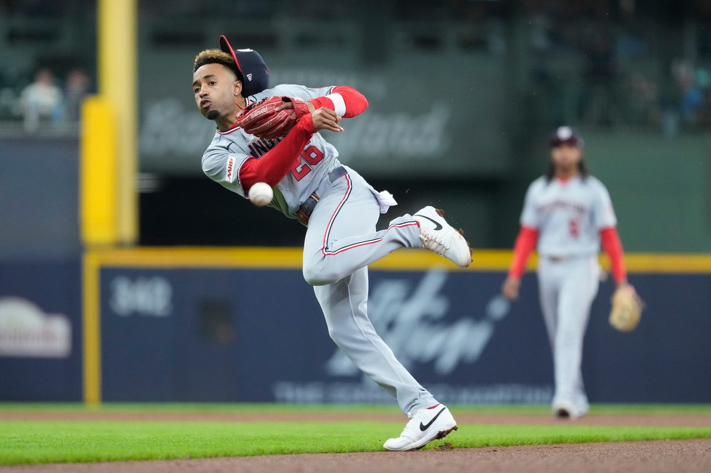 Nationals win 8-6 to complete first sweep of Brewers since 2011 | iNFOnews.ca