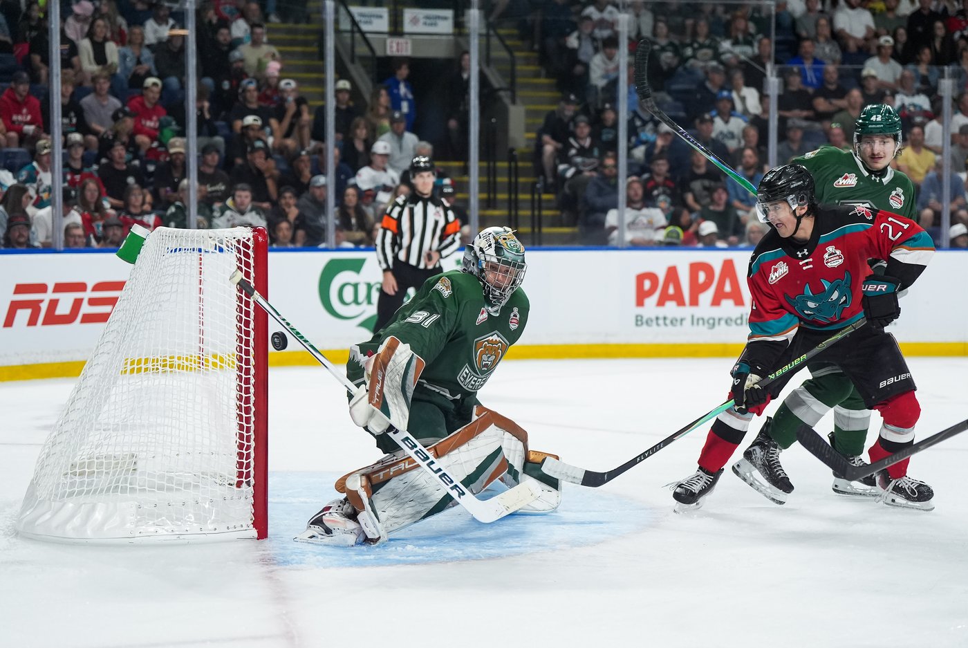 Top NHL prospect Landon DuPont questionable for Memorial Cup semifinal | iNFOnews.ca