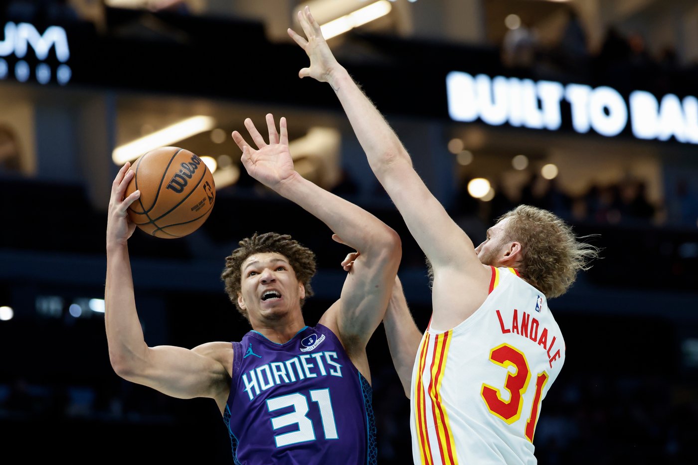 Brandon Miller scores 31 points, Hornets hold on to beat Hawks 110-107 | iNFOnews.ca
