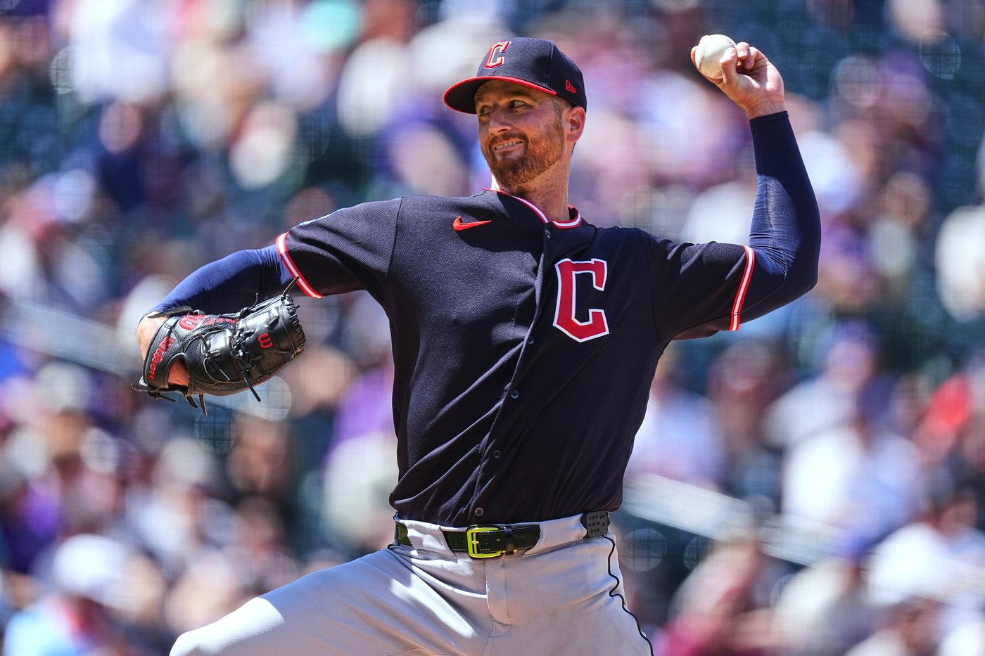 Chase DeLauter hits 2 triples and the Guardians beat the Rockies 7-2 to sweep their 3-game series | iNFOnews.ca