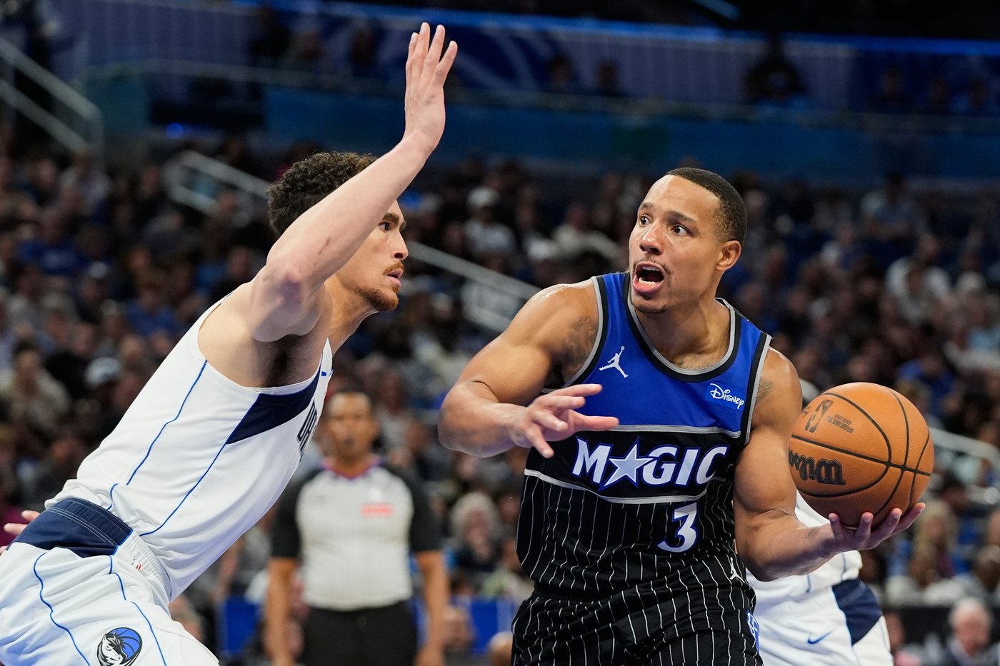 Magic beat Mavericks 115-114 on Wendell Carter Jr.'s last-second dunk to spoil Cooper Flagg's return | iNFOnews.ca