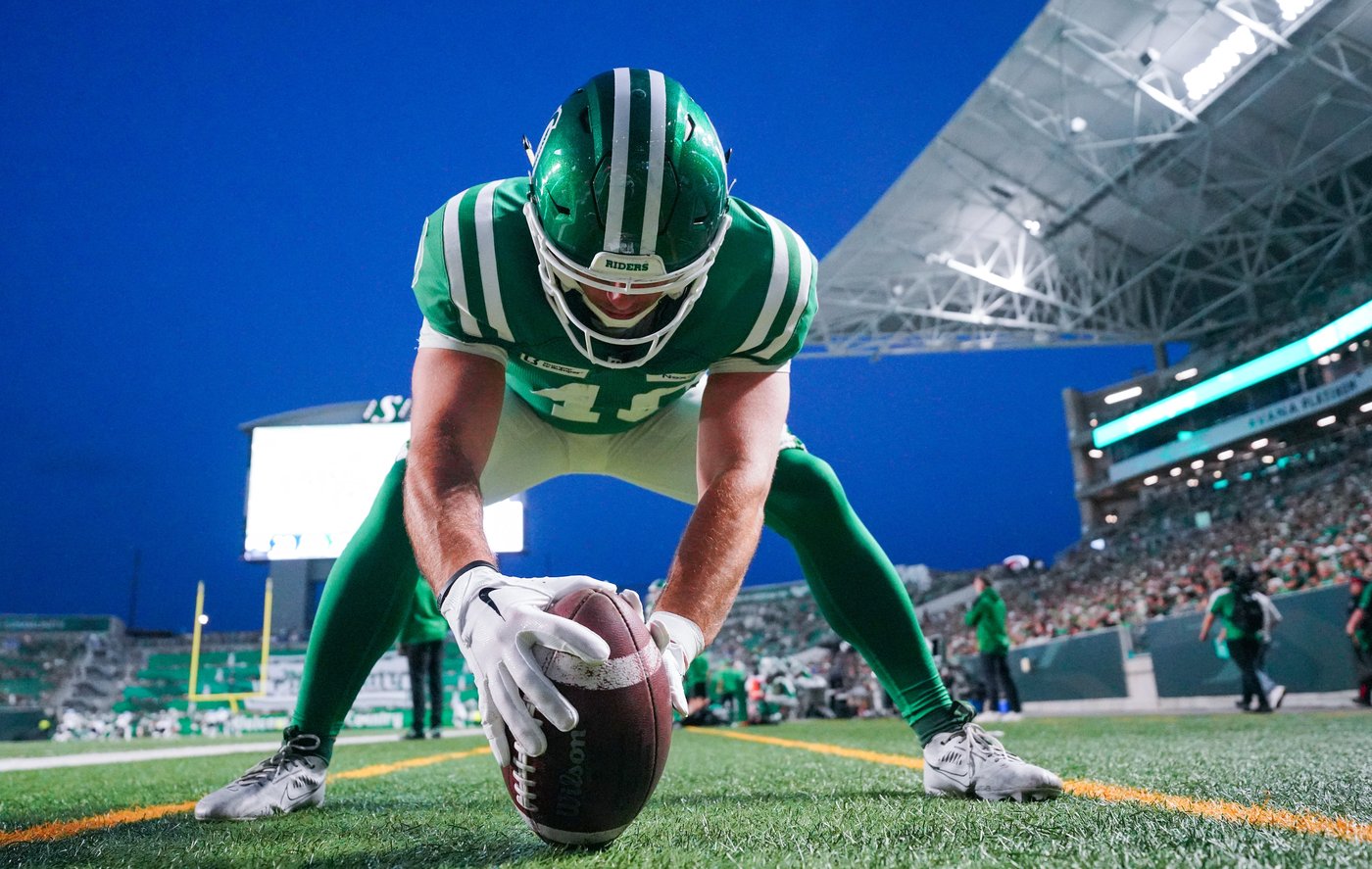 Roughriders long snapper Jorgen Hus ends CFL career following Grey Cup victory | iNFOnews.ca