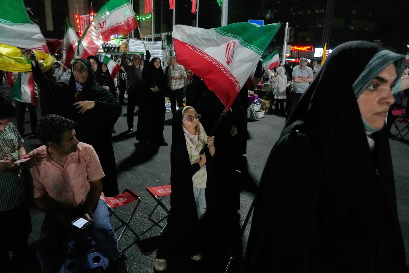 Israel and Iran exchange strikes after Beirut attack, in photos | iNFOnews.ca