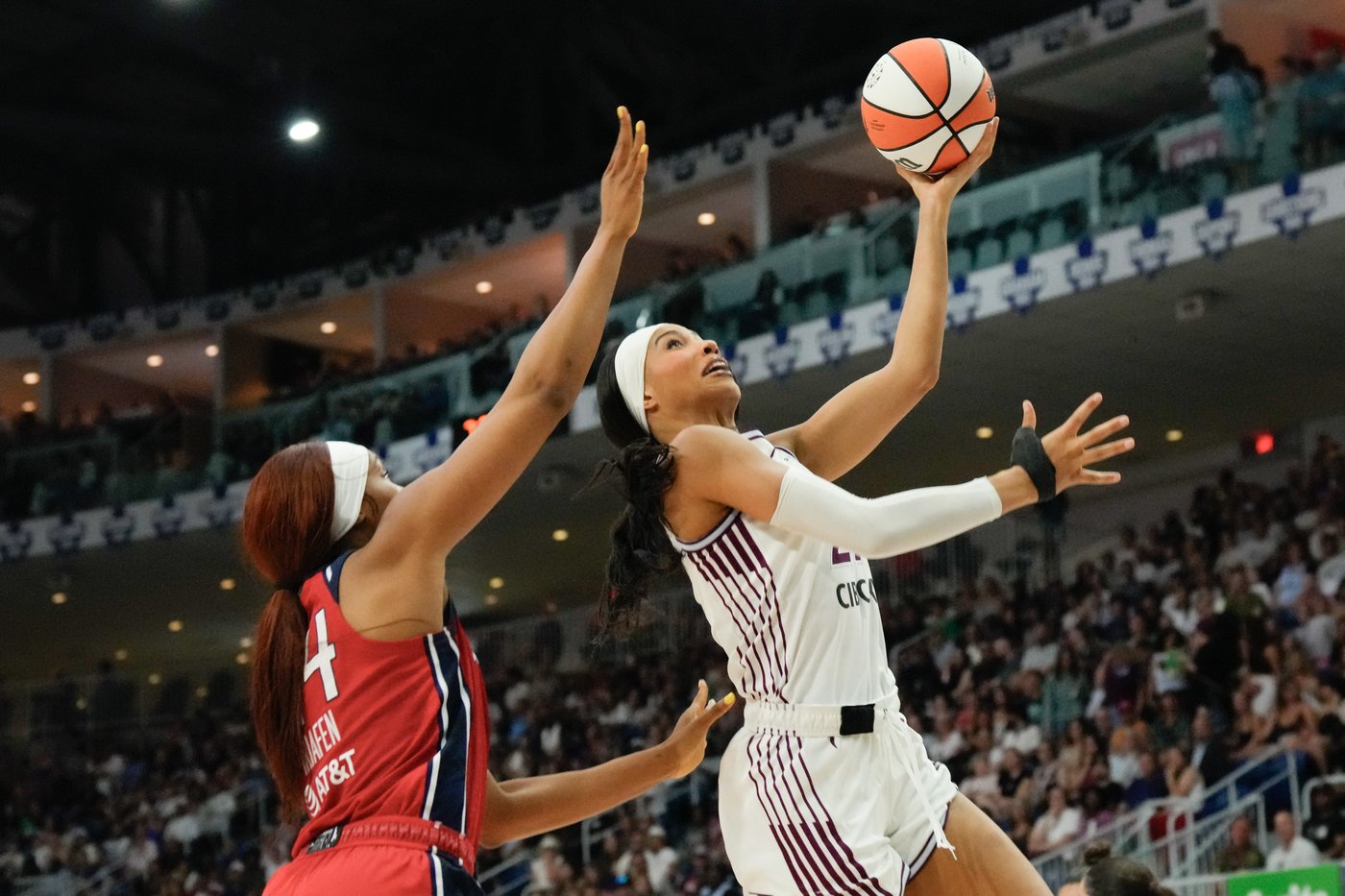 Kiki Iriafen's 25-point performance powers Mystics past short-handed Tempo 79-62 | iNFOnews.ca Kiki Iriafen's 25-point performance powers Mystics past short-handed Tempo 79-62 | iNFOnews.ca