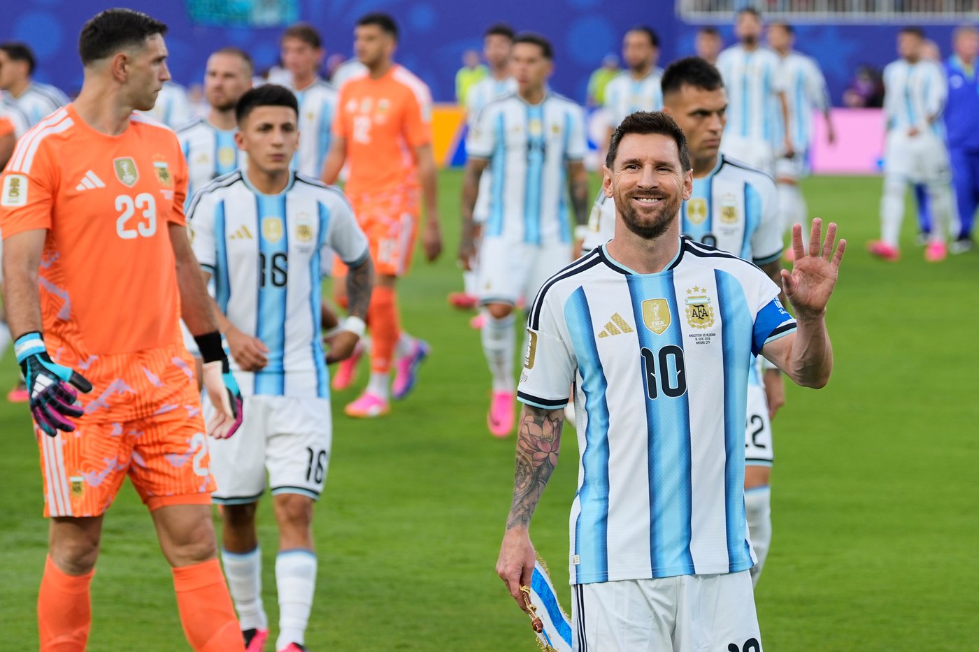 Argentina is defending its World Cup title, and its fans are more obsessed than ever | iNFOnews.ca