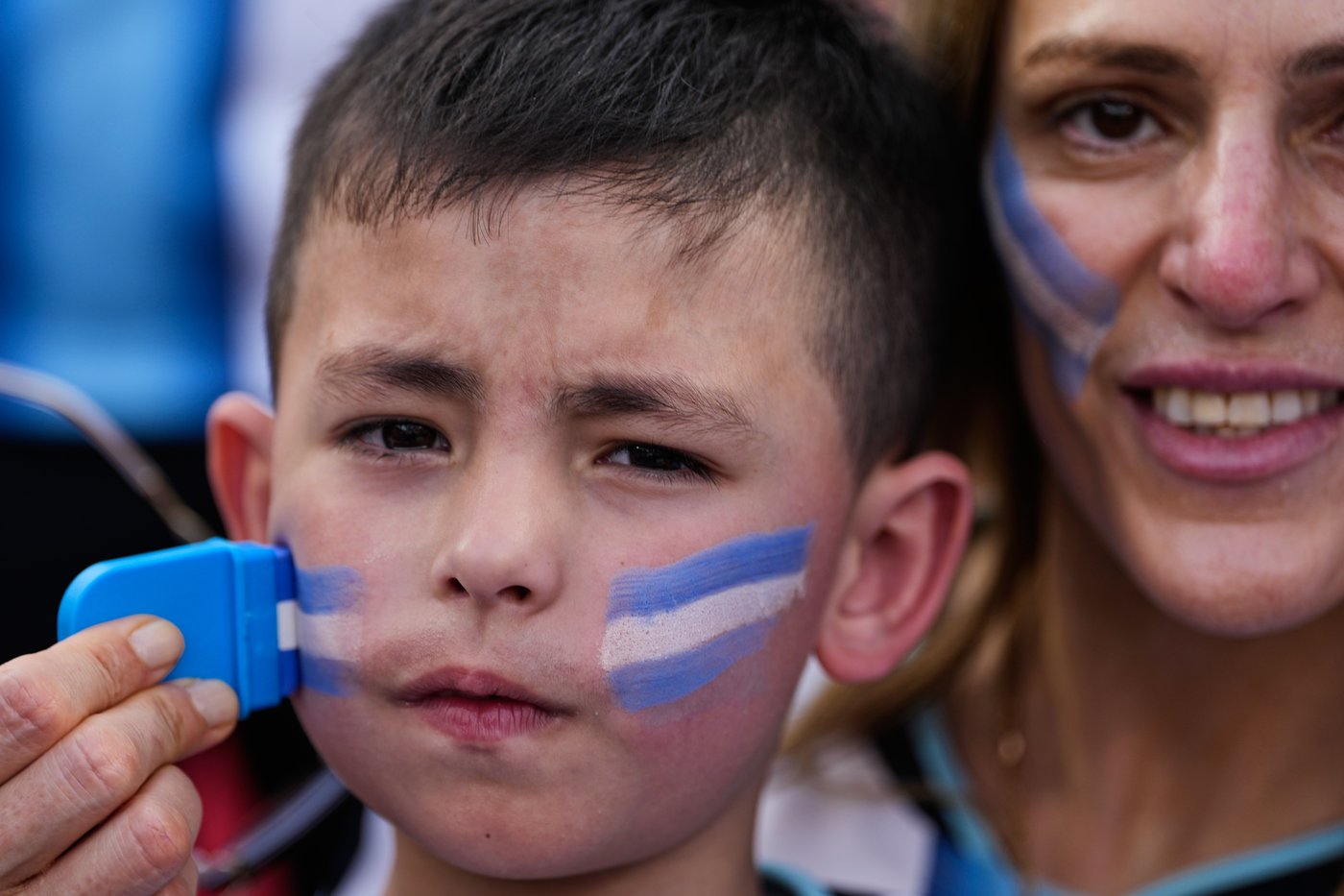 Argentina is defending its World Cup title, and its fans are more obsessed than ever | iNFOnews.ca