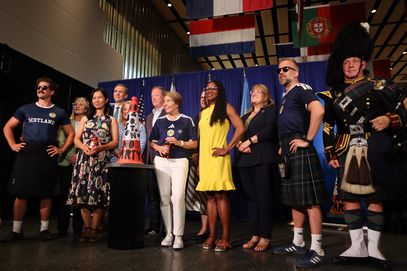 Scottish traffic cone gets dignitary's welcome in Boston after World Cup friendship | iNFOnews.ca