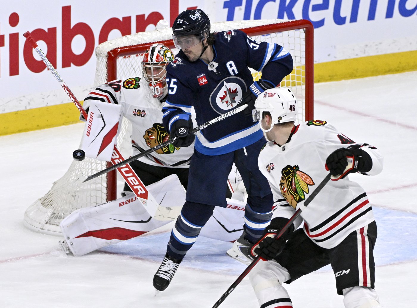 Scheifele completes Jets' late rally with OT winner in 3-2 decision over Blackhawks | iNFOnews.ca Scheifele completes Jets' late rally with OT winner in 3-2 decision over Blackhawks | iNFOnews.ca