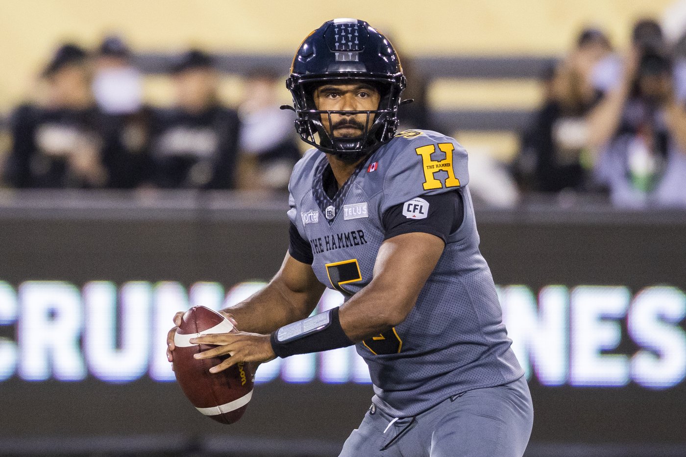 Ticats say veteran quarterback Mitchell underwent successful ankle surgery Monday | iNFOnews.ca