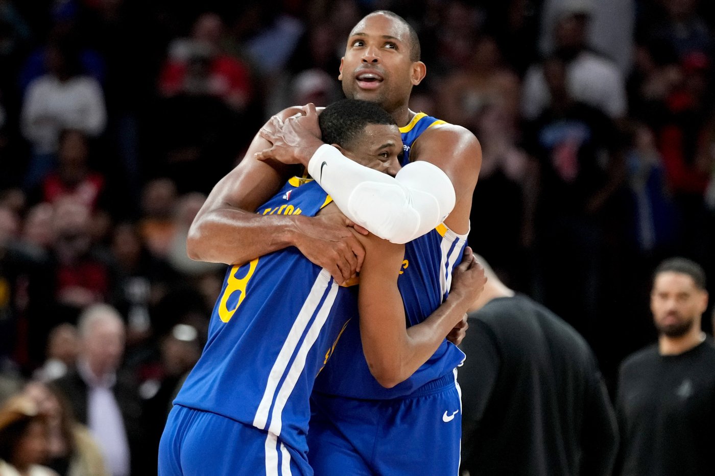 Short-handed Warriors edge Rockets 115-113 in overtime thriller | iNFOnews.ca