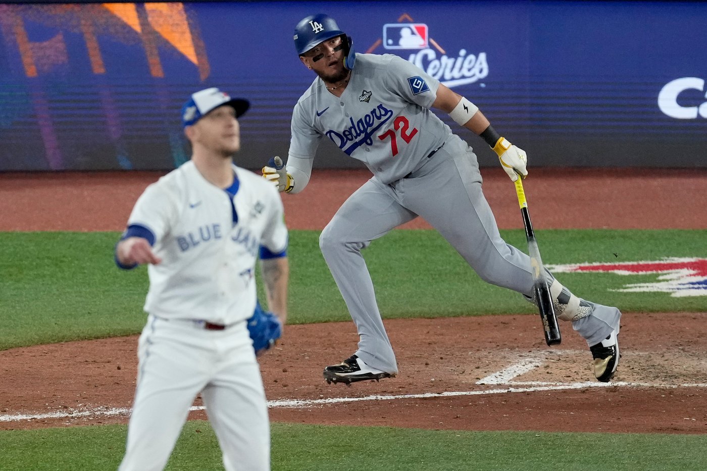 Blue Jays make changes after Hoffman's struggles, team to go with closer by committee | iNFOnews.ca