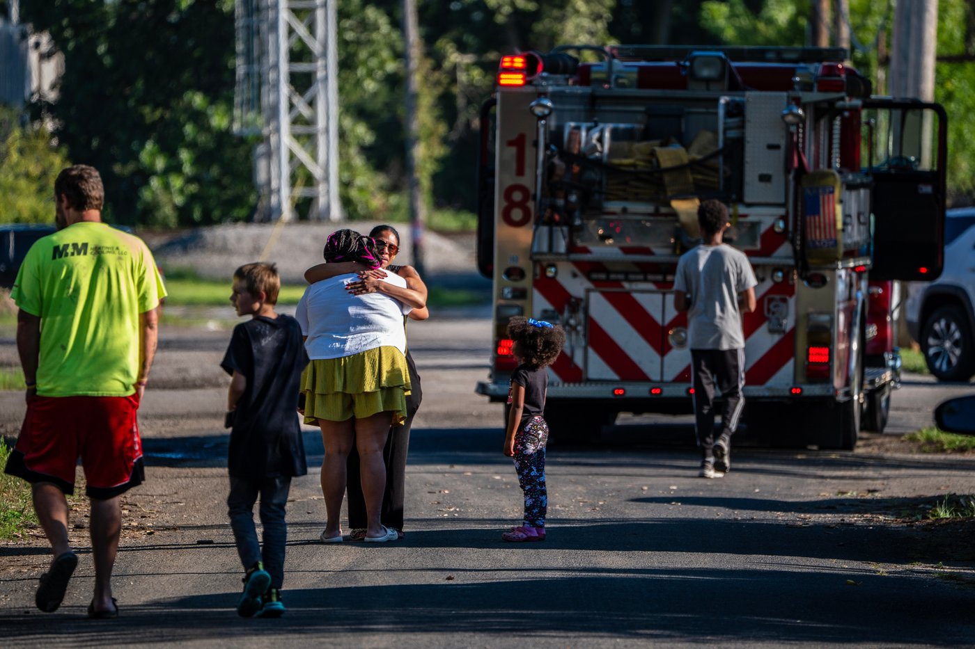 Explosions and fire tear through Ohio industrial building, killing 2 workers | iNFOnews.ca
