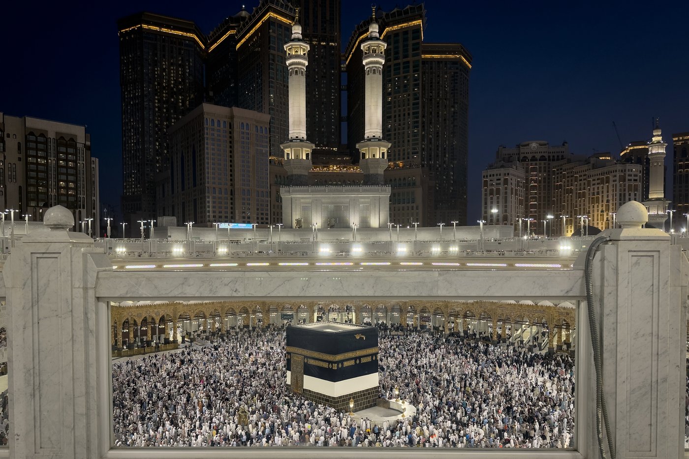 Photos show Muslim pilgrims in Mecca as annual Hajj pilgrimage ends | iNFOnews.ca