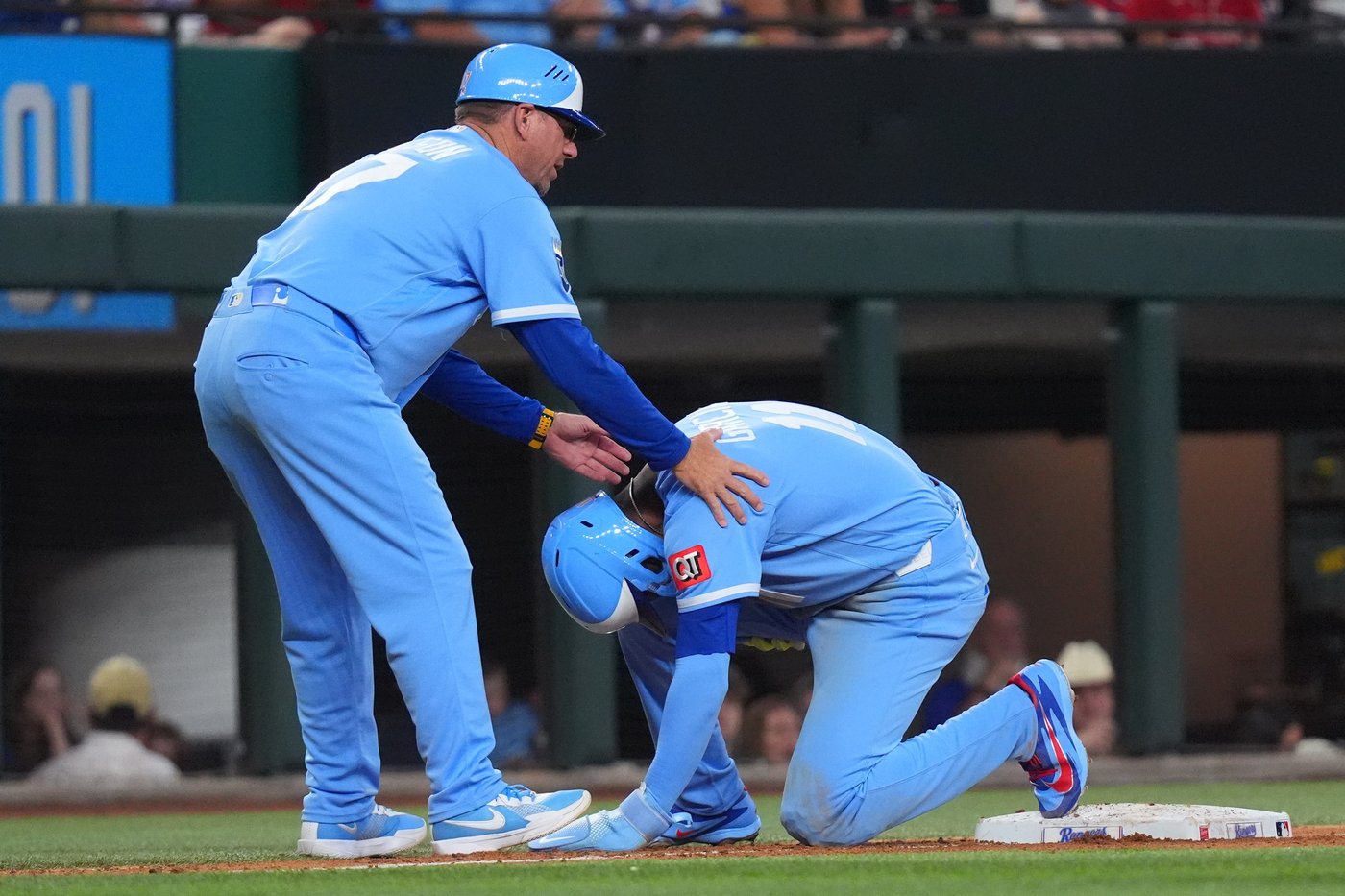 Duran’s RBI single lifts Rangers past Royals 7-6 on a 3-run ninth walk-off | iNFOnews.ca Duran’s RBI single lifts Rangers past Royals 7-6 on a 3-run ninth walk-off | iNFOnews.ca