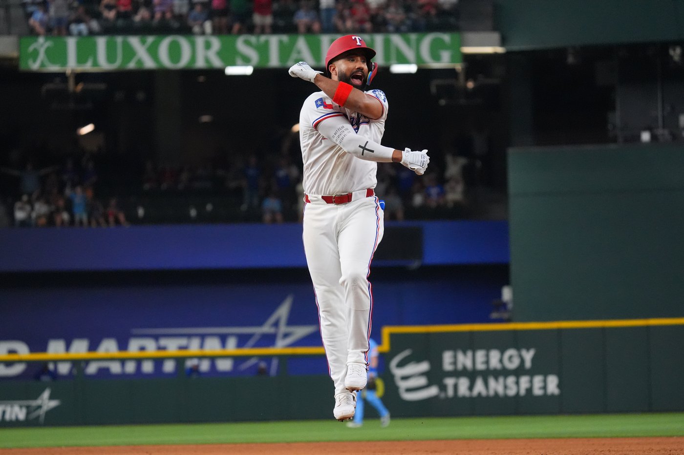 Duran’s RBI single lifts Rangers past Royals 7-6 on a 3-run ninth walk-off | iNFOnews.ca Duran’s RBI single lifts Rangers past Royals 7-6 on a 3-run ninth walk-off | iNFOnews.ca