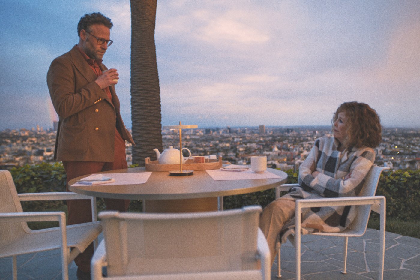 Seth Rogen pays tribute to Catherine O'Hara at Actor Awards, accepting trophy on her behalf | iNFOnews.ca Seth Rogen pays tribute to Catherine O'Hara at Actor Awards, accepting trophy on her behalf | iNFOnews.ca