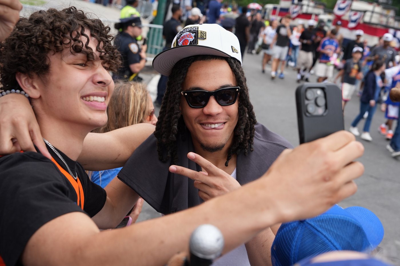 Photos of the New York Knicks parade | iNFOnews.ca