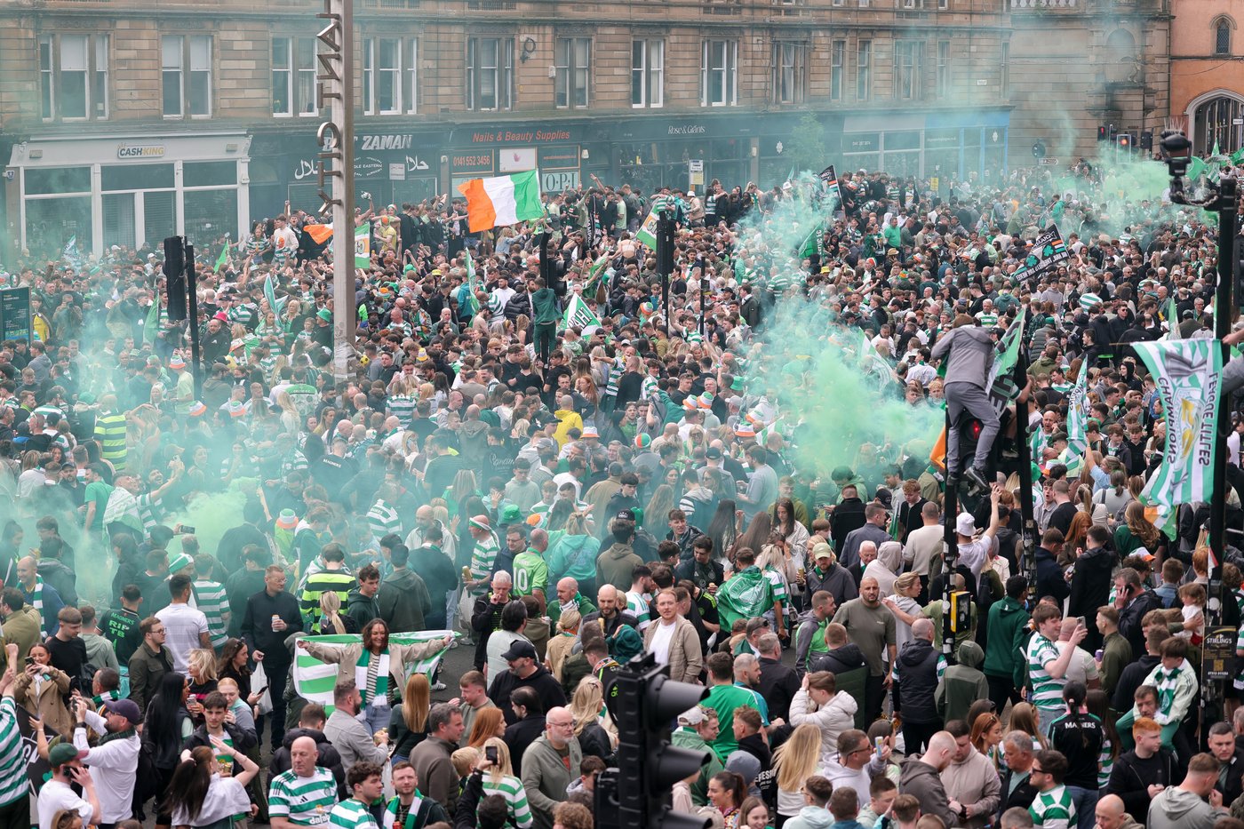 Scottish soccer chiefs 'utterly condemn' field invasion in dramatic Celtic-Hearts title decider | iNFOnews.ca