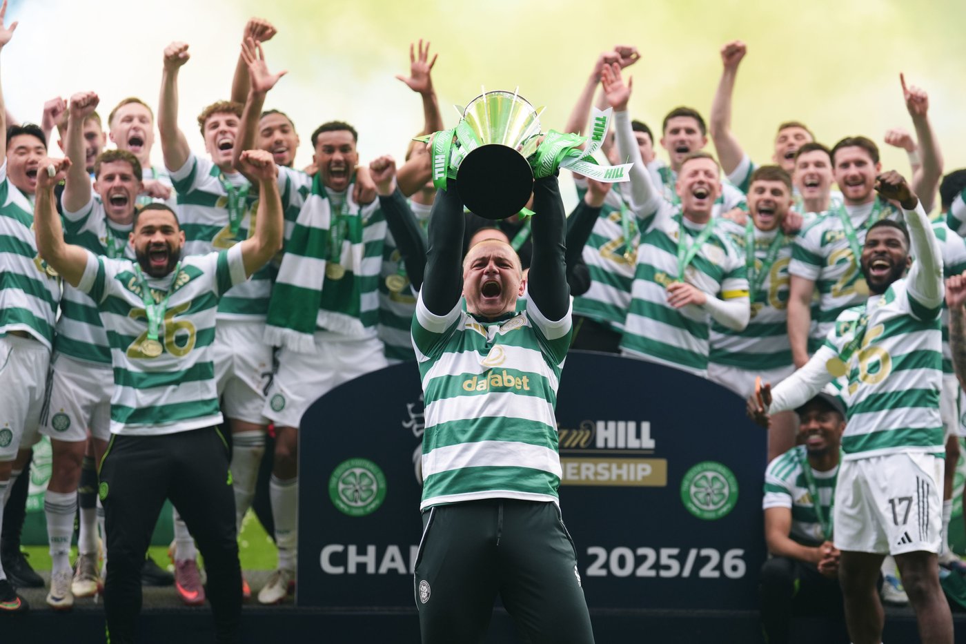 Scottish soccer chiefs 'utterly condemn' field invasion in dramatic Celtic-Hearts title decider | iNFOnews.ca