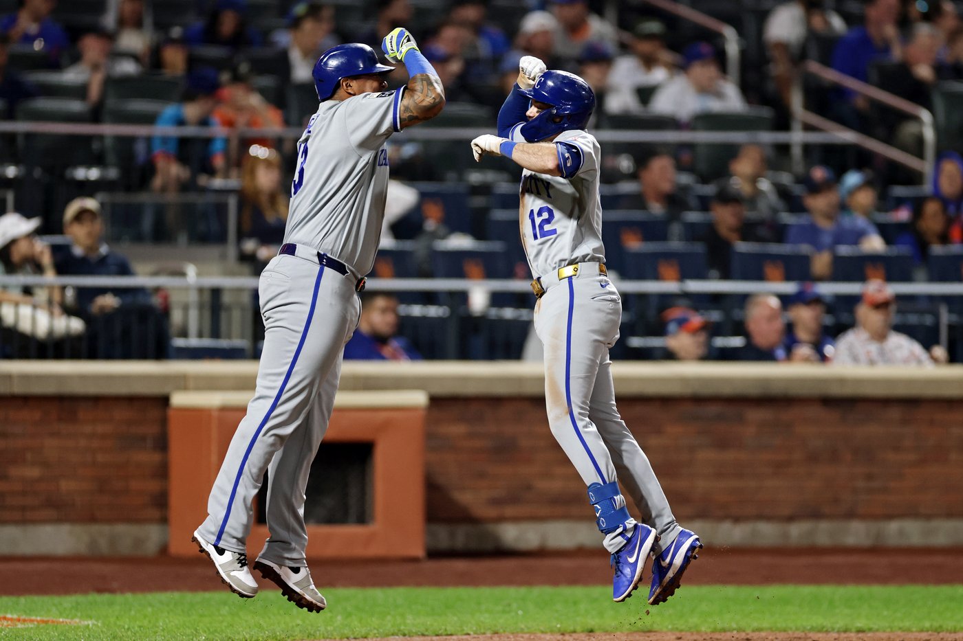 Tolbert ties MLB record with hits in 12 straight plate appearances as Royals rally past Mets 16-12 | iNFOnews.ca