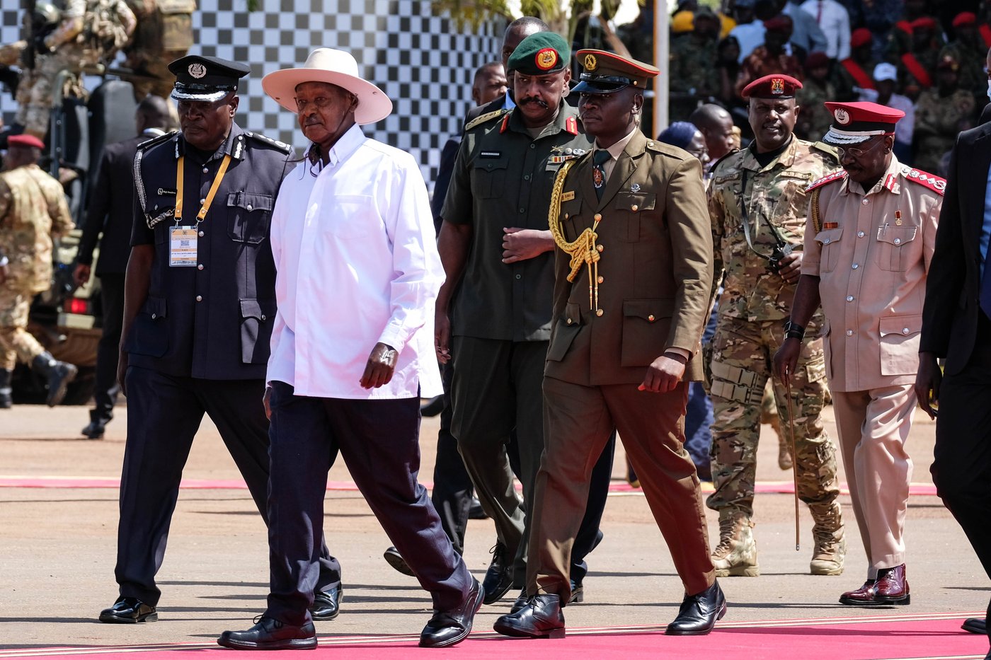 Uganda's president Museveni sworn in for seventh consecutive term as son emerges as de facto ruler | iNFOnews.ca