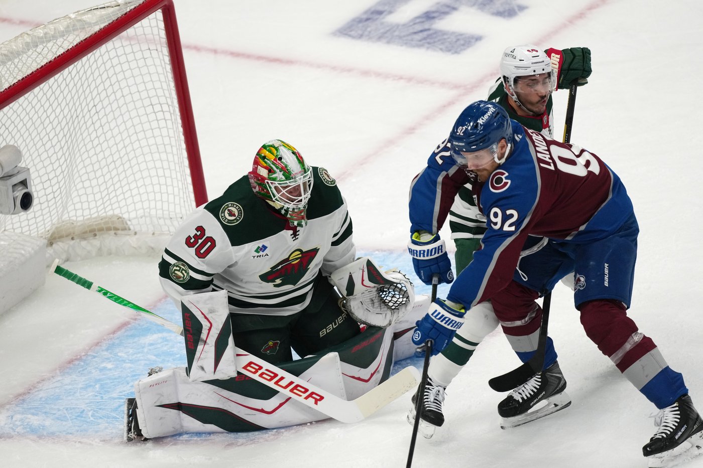 Rasmus Dahlin, Gabriel Landeskog and Jonathan Toews named Masterton Trophy finalists | iNFOnews.ca