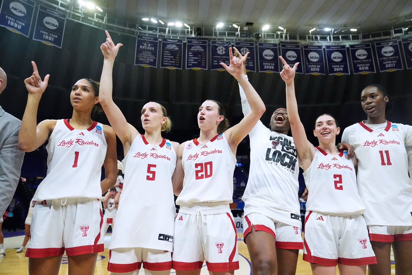 High-scoring LSU and pressing Texas Tech bring contrasting styles to 2nd-round March Madness tilt | iNFOnews.ca