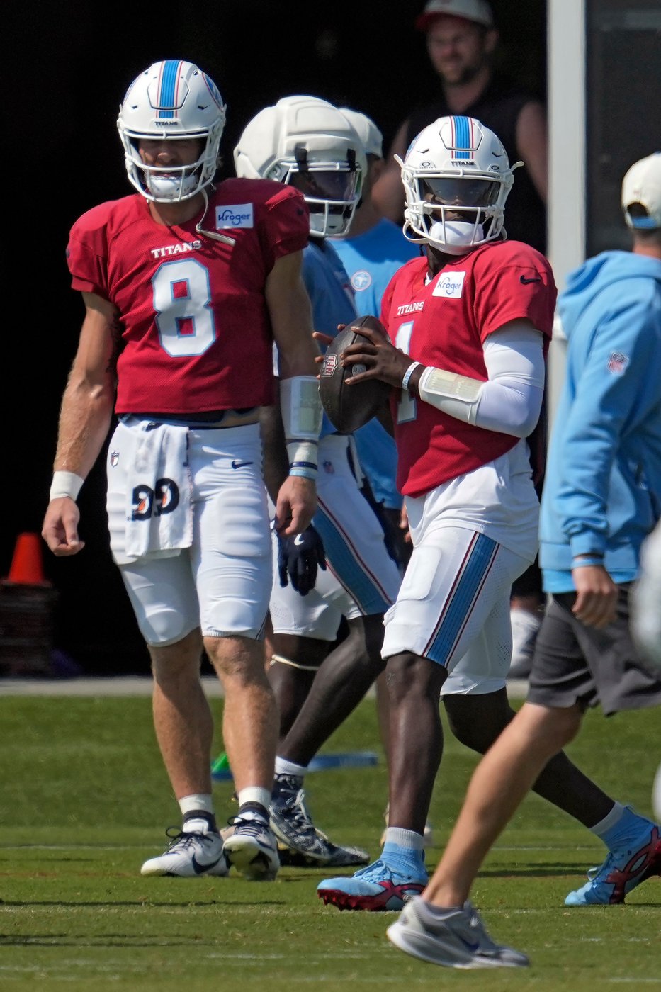 49ers and Titans have several scuffles at joint practice | iNFOnews.ca 49ers and Titans have several scuffles at joint practice | iNFOnews.ca
